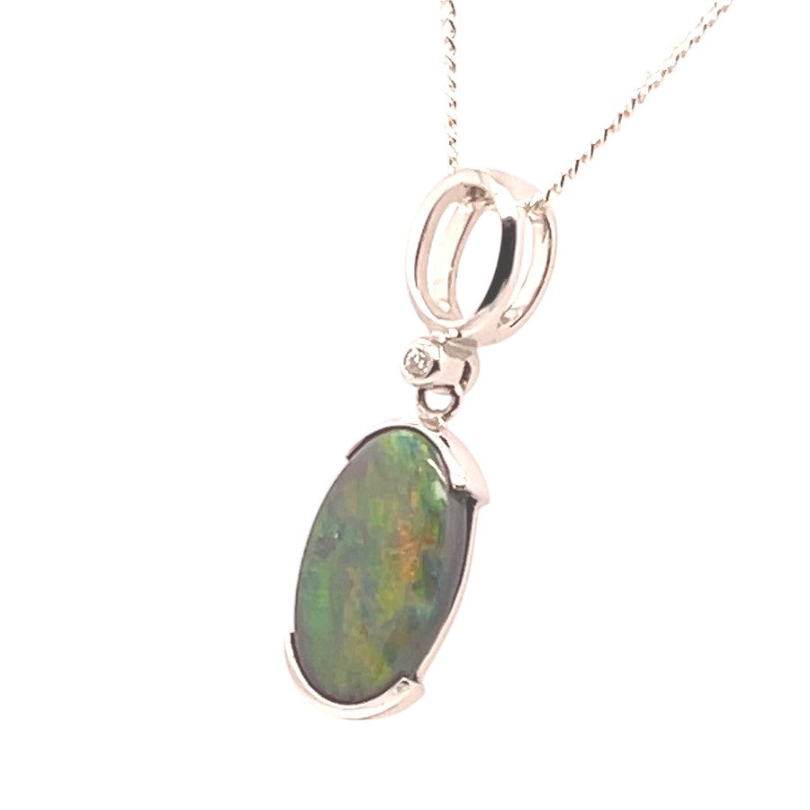 14ct White Gold Opal Pendant (blkp2641) 14ct White Gold Opal Pendant (blkp2641)