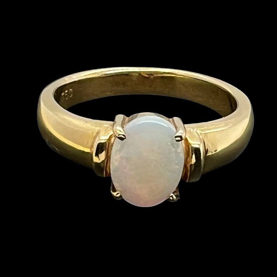 Solid Opal Ring  set in 18ct gold (sr140) Solid Opal Ring  set in 18ct gold (sr140)