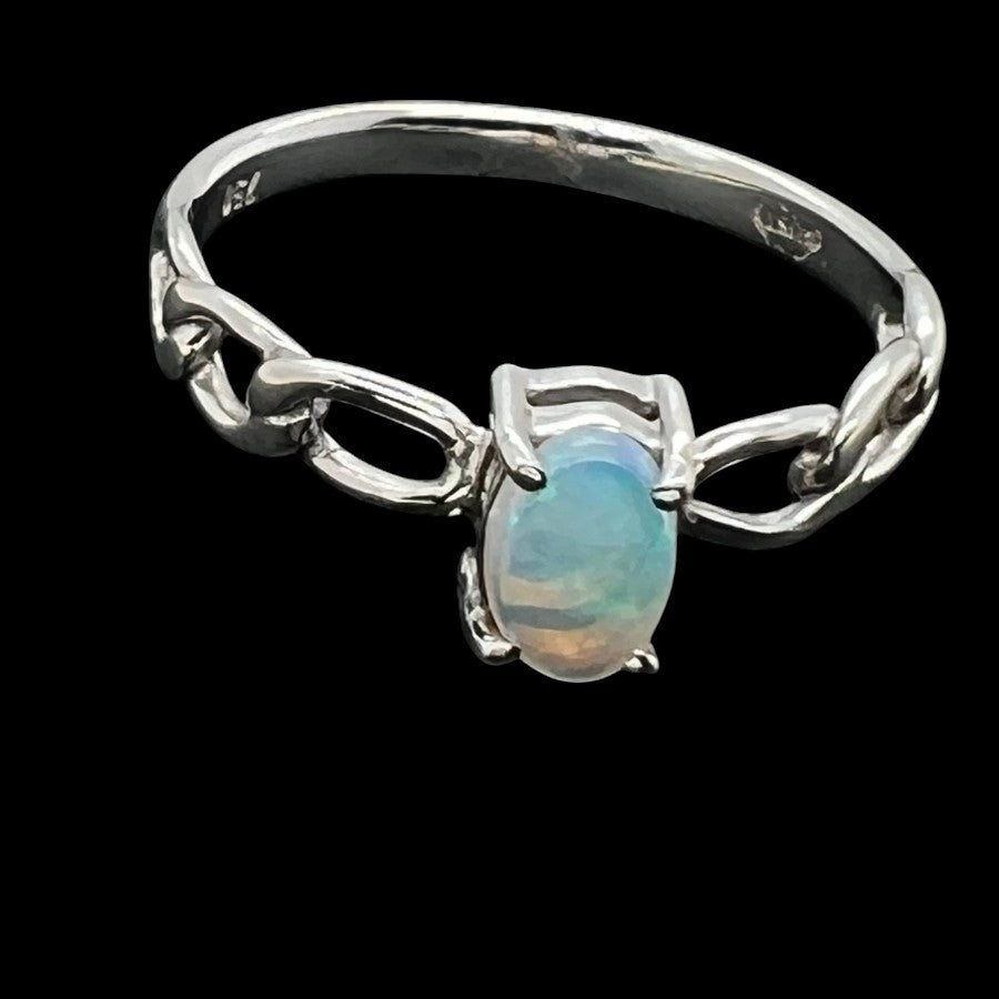 Solid Opal Ring set in 18ct White Gold (srw5) Solid Opal Ring set in 18ct White Gold (srw5)