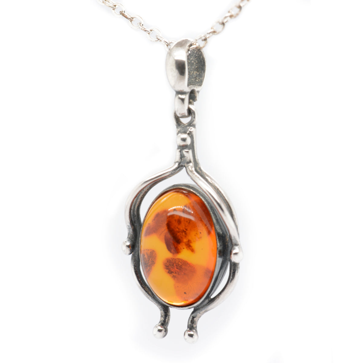 Sterling Silver Amber Pendant (SAP0828) Sterling Silver Amber Pendant (SAP0828)