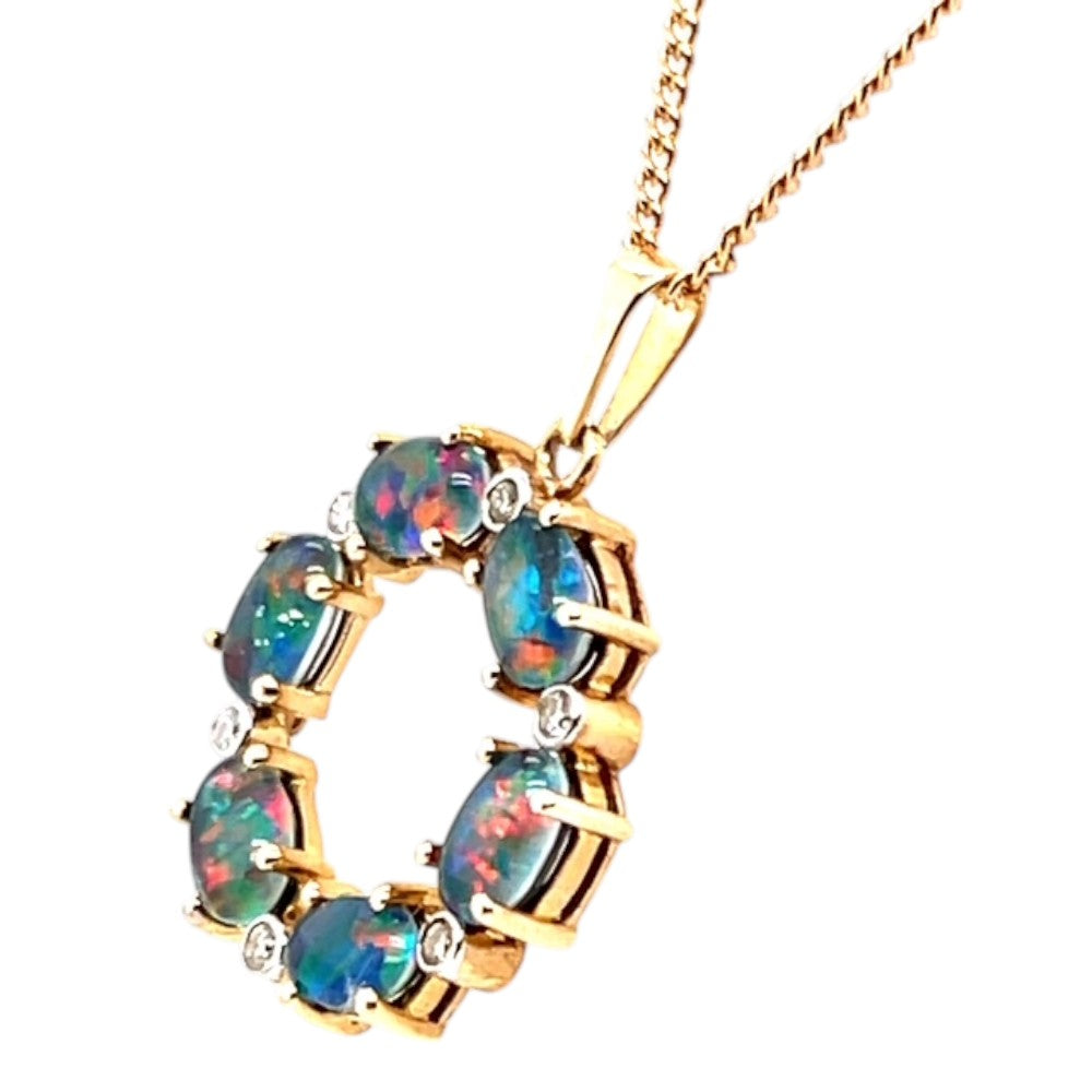 9ct Gold Triplet Opal Pendant (3654) 9ct Gold Triplet Opal Pendant (3654)