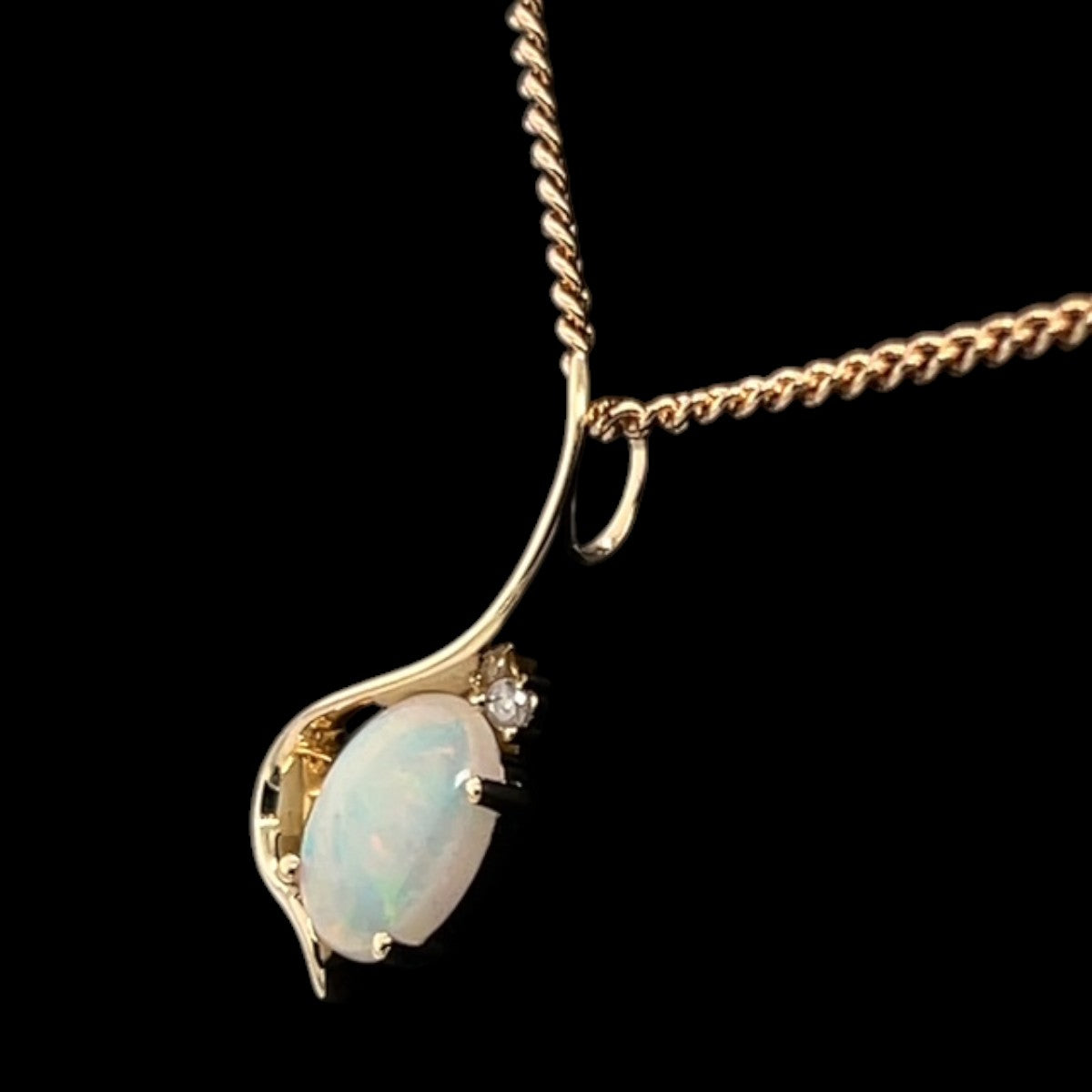 9ct Gold Solid Opal Pendant (sp603)