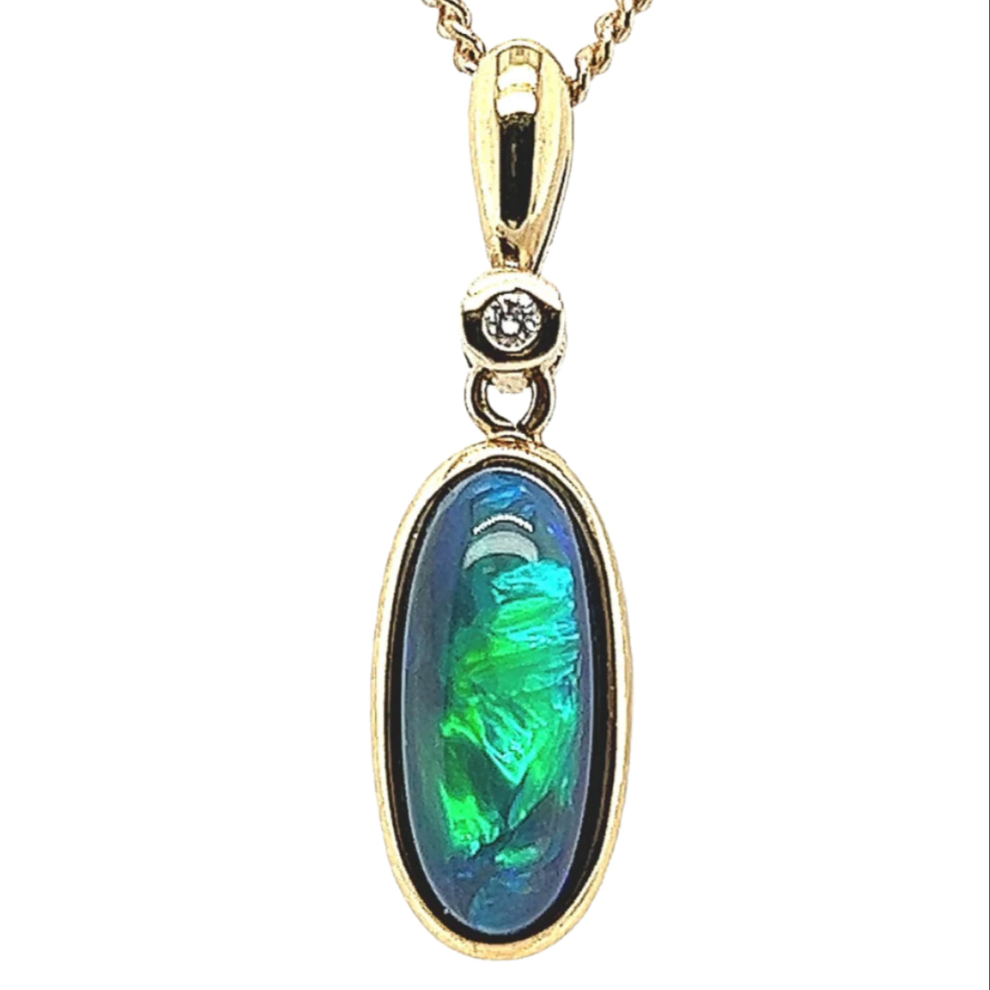 9ct yellow gold black opal pendant (sp7853) 9ct yellow gold black opal pendant (sp7853)