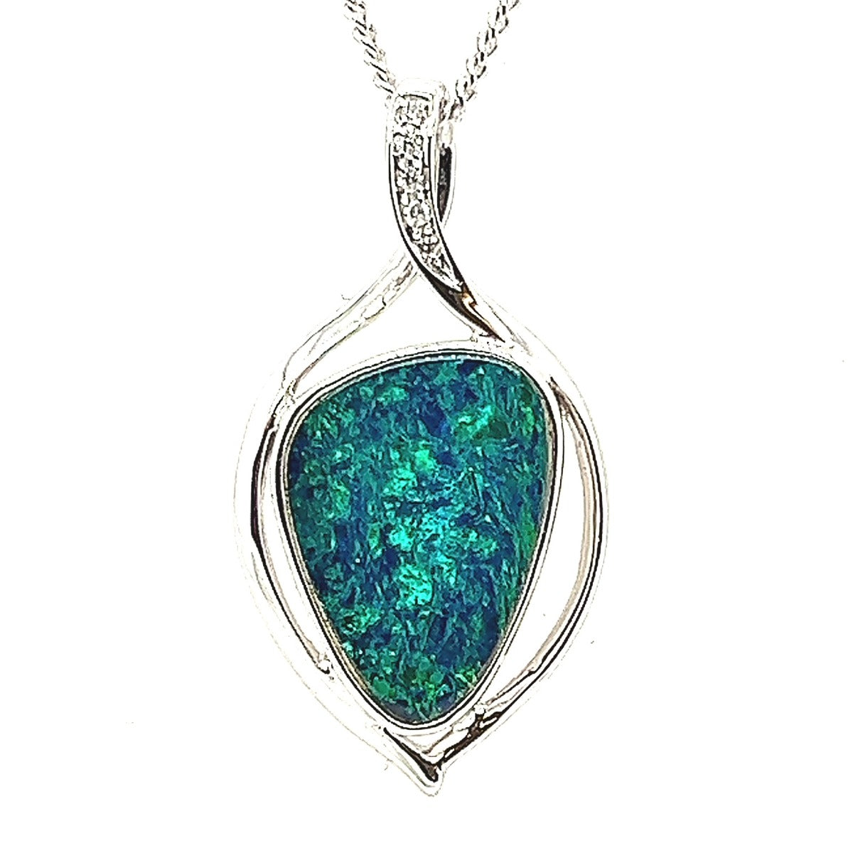 14ct White Gold Doublet Opal Pendant (dp1004) 14ct White Gold Doublet Opal Pendant (dp1004)