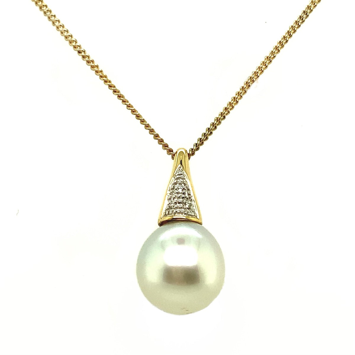 White South Sea Pearl Pendant set in 18ct Gold (PEARL2871) White South Sea Pearl Pendant set in 18ct Gold (PEARL2871)