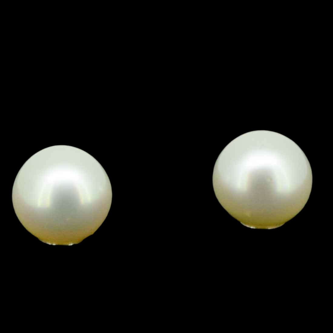 9ct white gold stud earrings 11mm (PE6417)