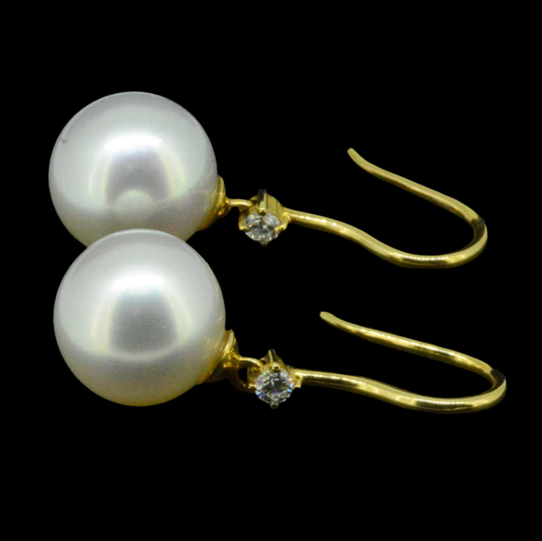 18ct South Sea pearl Earrings (PE6436) 18ct South Sea pearl Earrings (PE6436)