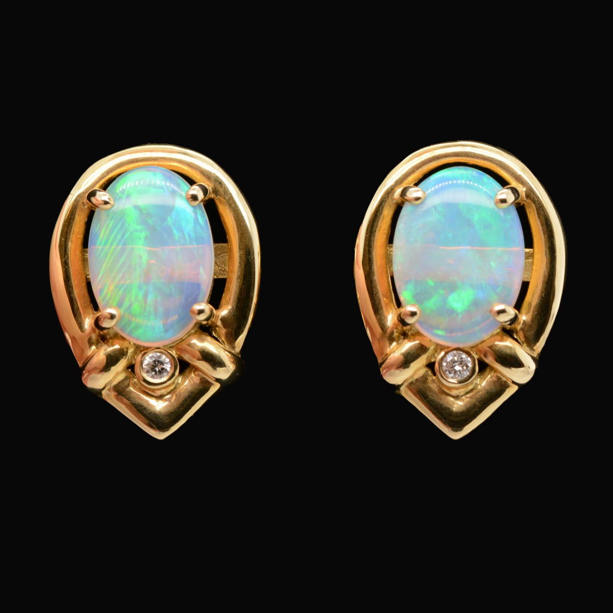 18ct Solid Crystal Earrings 18ct Solid Crystal Earrings