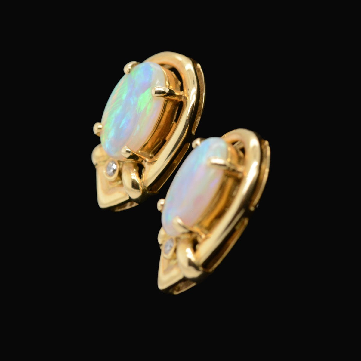 18ct Solid Crystal Earrings 18ct Solid Crystal Earrings