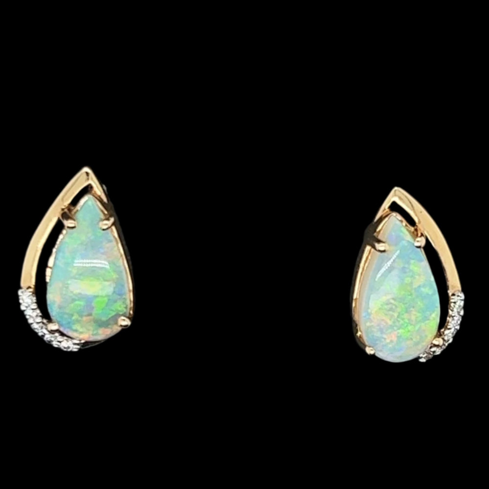 14ct Yellow Gold Solid Opal Earrings (se5105) 14ct Yellow Gold Solid Opal Earrings (se5105)