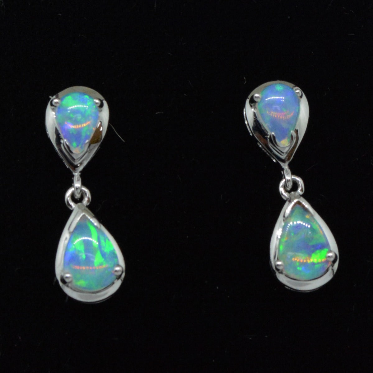 14ct White Gold Solid Opal Drop Earrings (se5477) 14ct White Gold Solid Opal Drop Earrings (se5477)