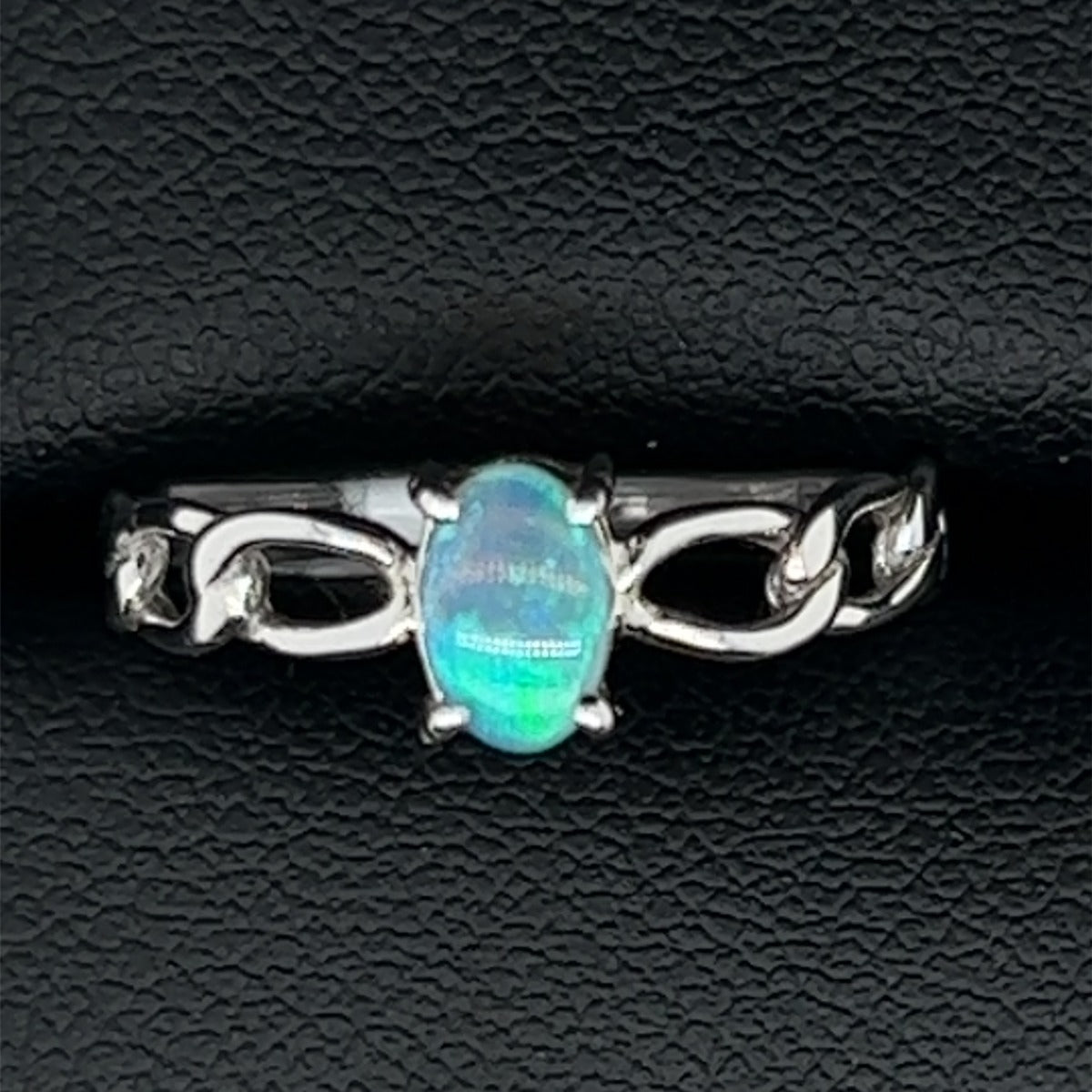 Solid Opal Ring set in 18ct White Gold (srw5) Solid Opal Ring set in 18ct White Gold (srw5)