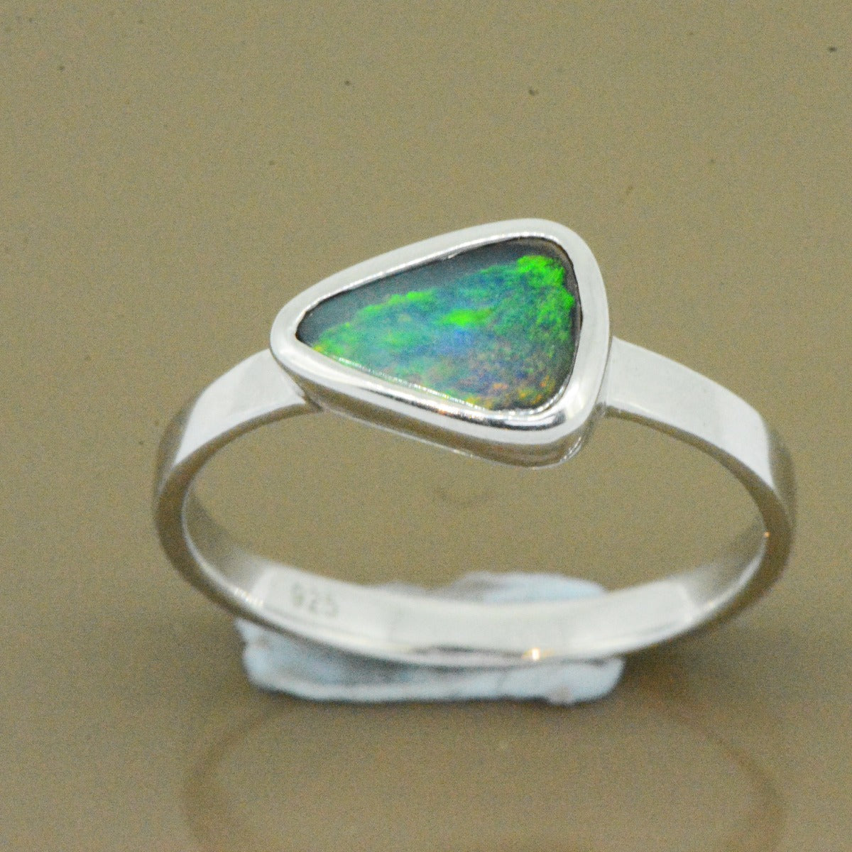 sterling silver boulder opal ring (ssr8241) sterling silver boulder opal ring (ssr8241)
