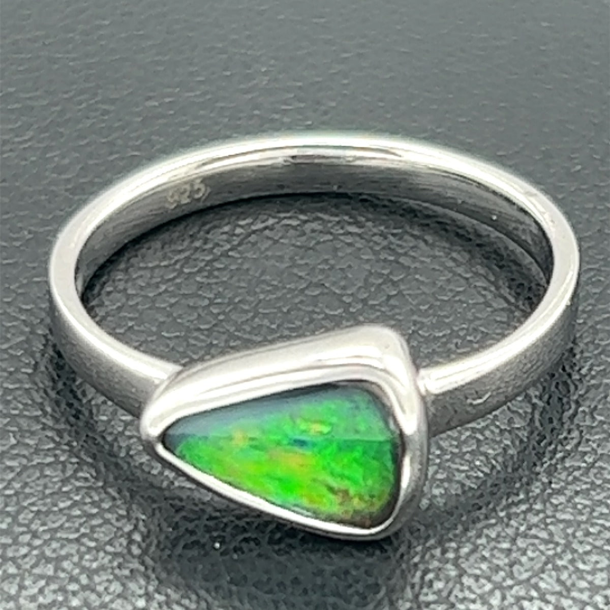 sterling silver boulder opal ring (ssr8241) sterling silver boulder opal ring (ssr8241)