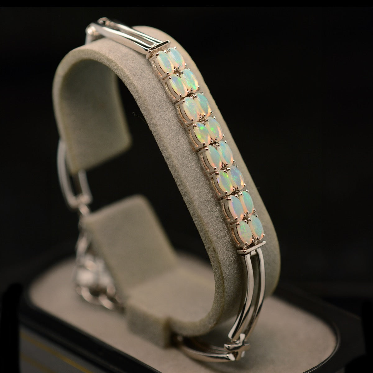 Sterling Silver Crystal Opal Bracelet (sssbra101) Sterling Silver Crystal Opal Bracelet (sssbra101)