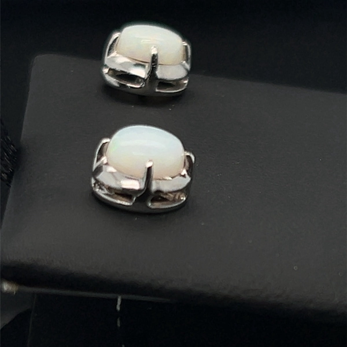 Sterling Silver Solid Opal Earrings (sss55) Sterling Silver Solid Opal Earrings (sss55)