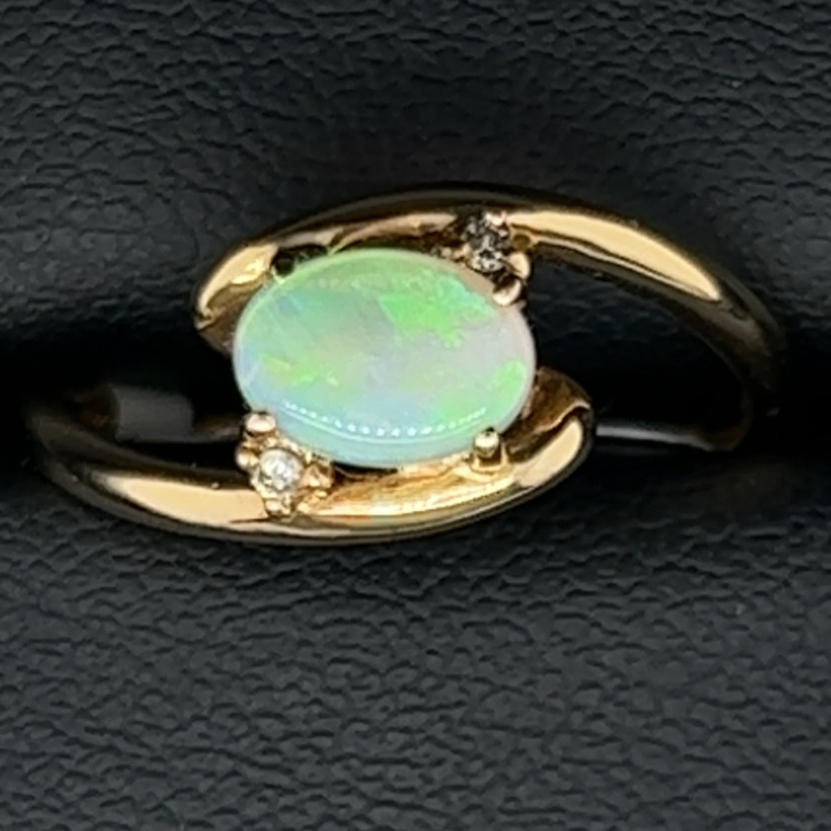 18ct Yellow Gold Solid Opal Ring Set with 2 Brilliant Cut Diamonds