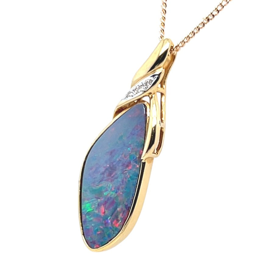 18ct Gold Doublet Opal Pendant (dp854)