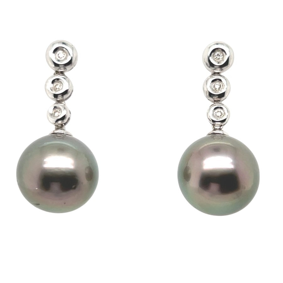 18ct white gold black pearl earrings (PE6453)