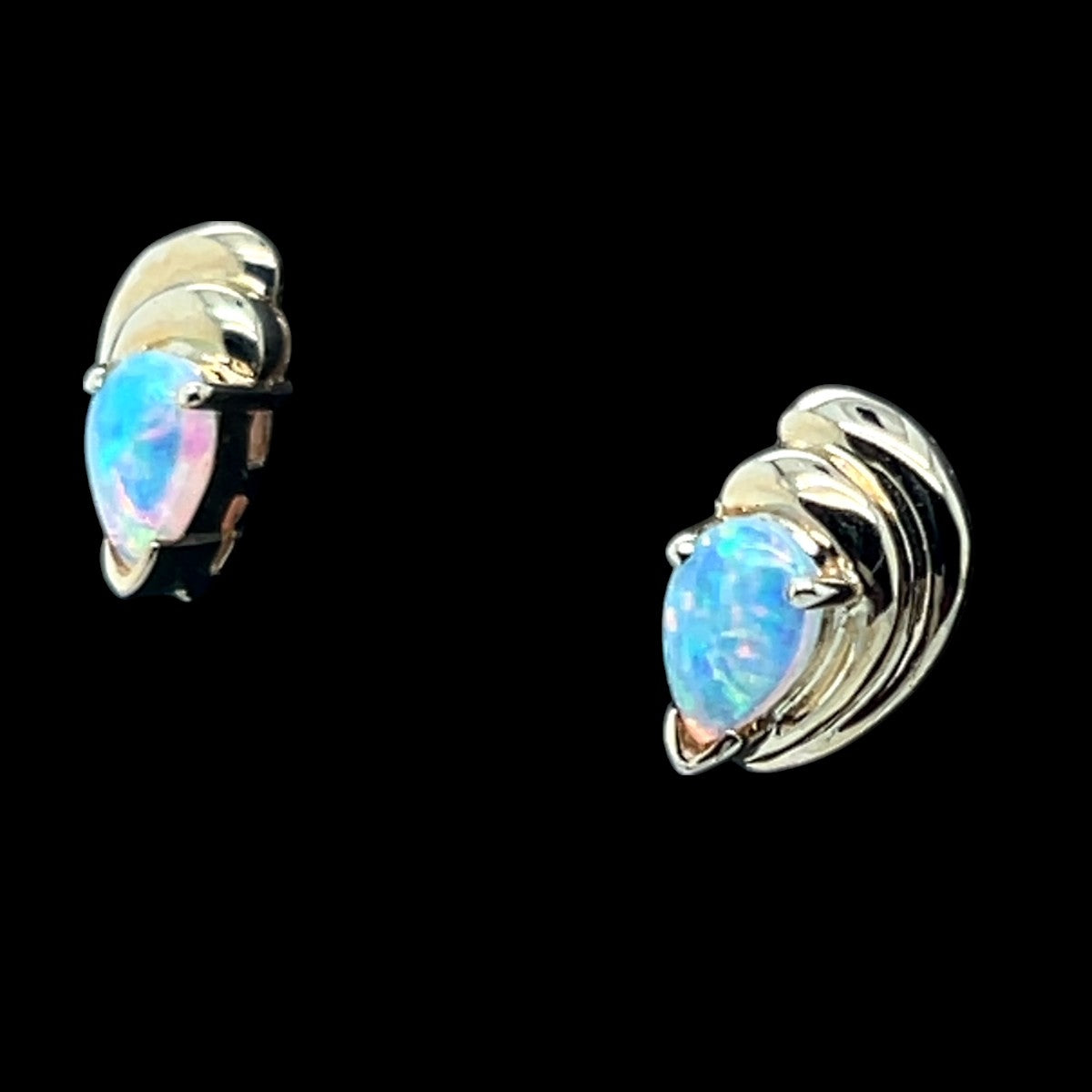 14ct Gold Solid Opal Earrings (se9808)