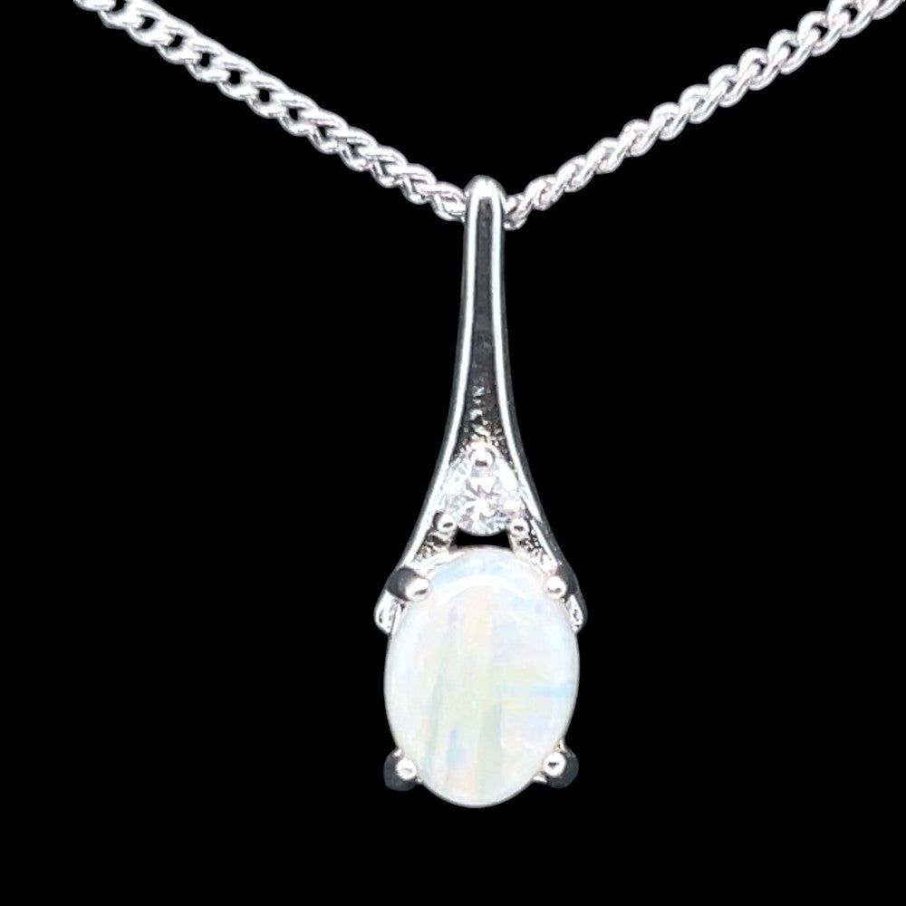 Sterling Silver Claw Set Opal Pendant (ssp704)