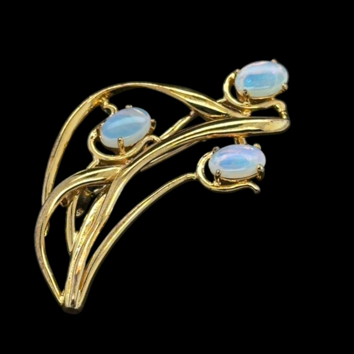 Gold Plated Solid Opal Brooch (gpsbro99)