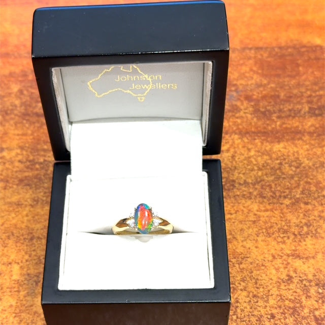 9ct Gold Triplet Opal Ring (tr74)