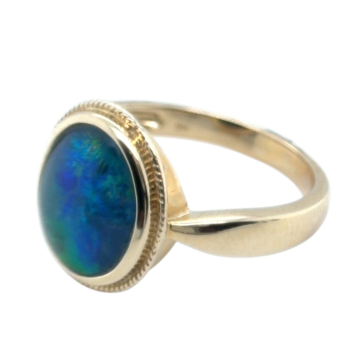 9ct Gold Triplet Opal Ring (tr70)