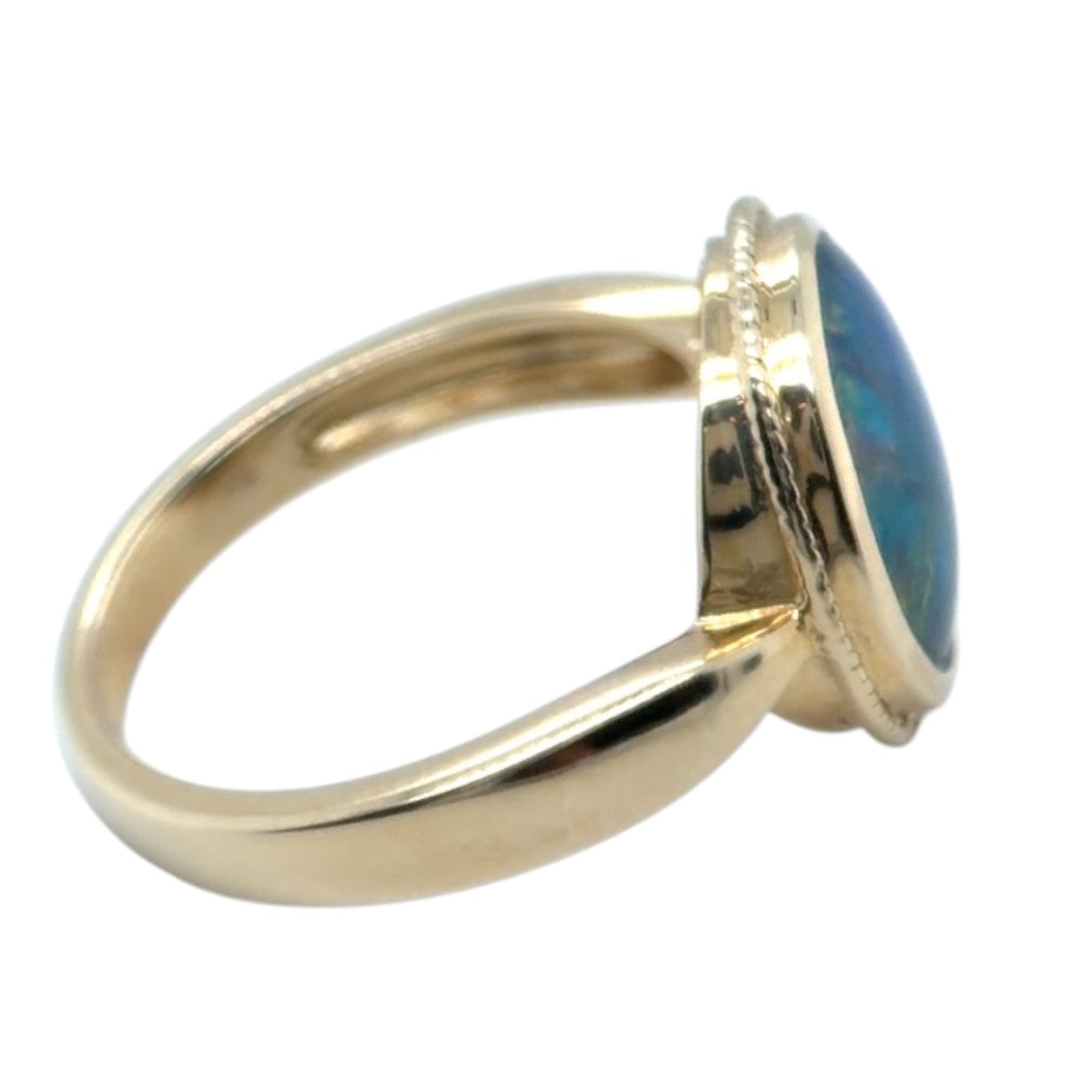 9ct Gold Triplet Opal Ring (tr70)
