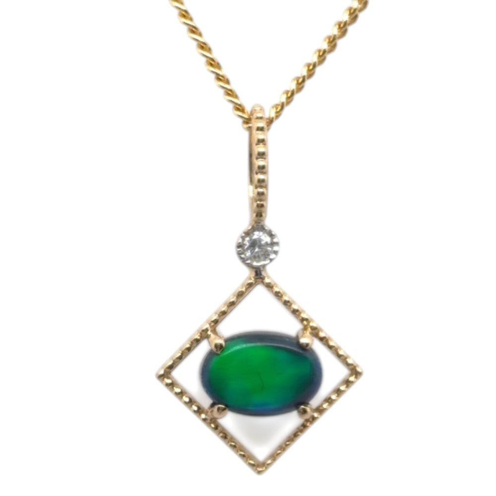 14ct Gold Black Opal Pendant (bsp31)