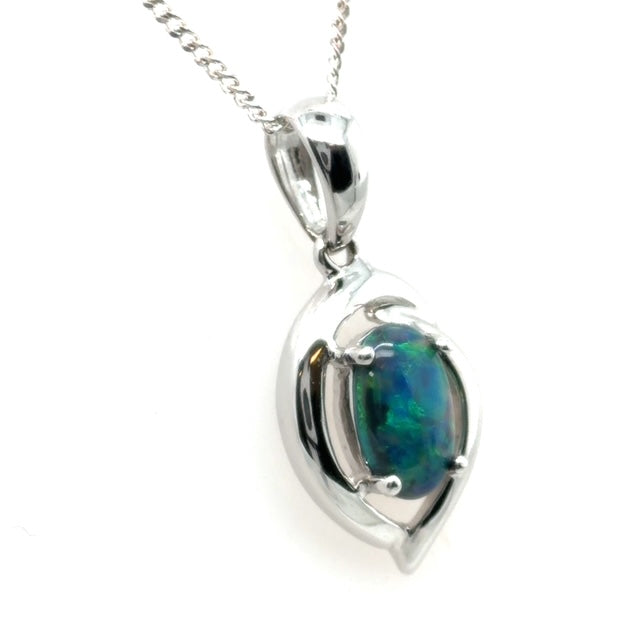 18ct White Gold Black Opal Pendant (bsp39)