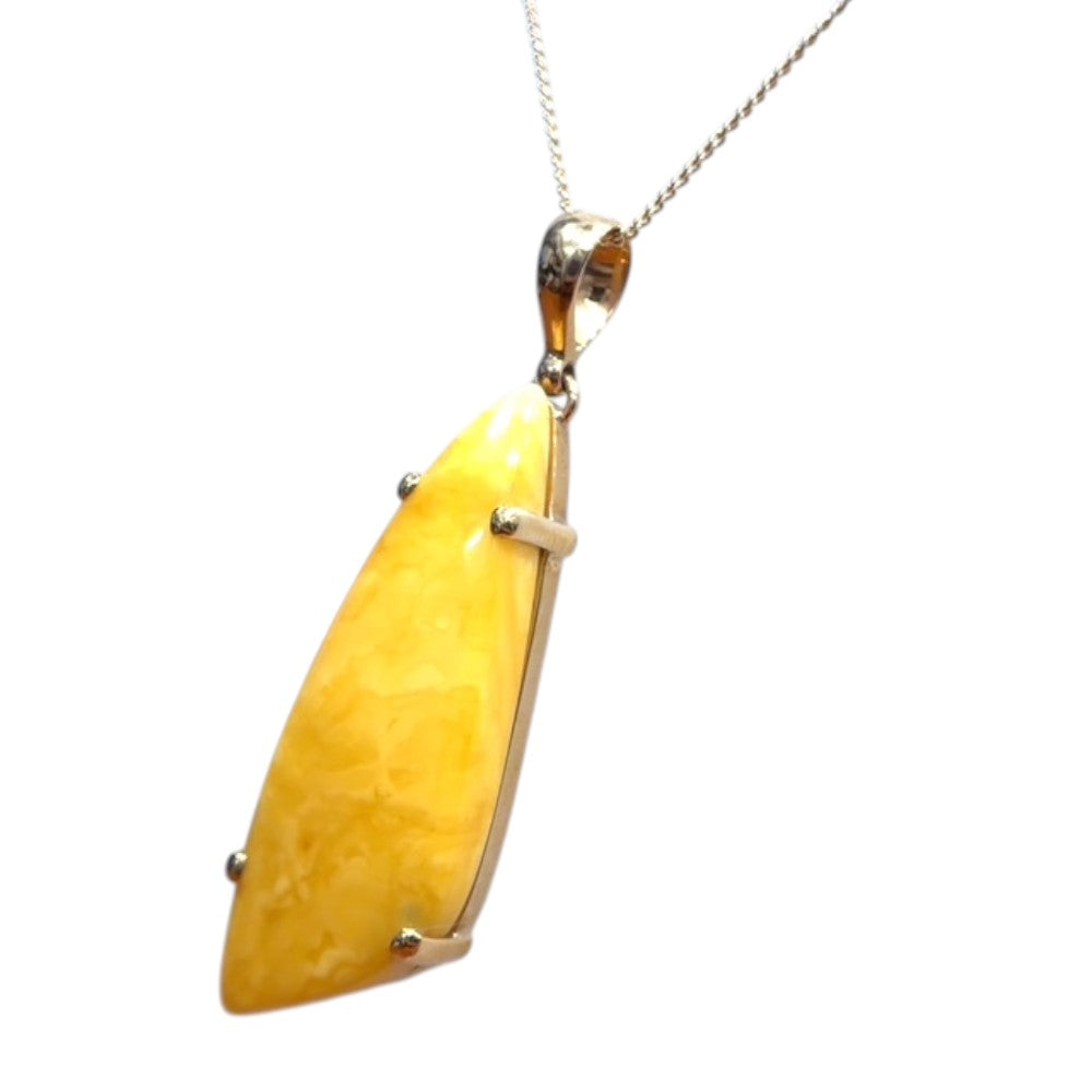 9ct Gold Amber Pendant (ambp825)