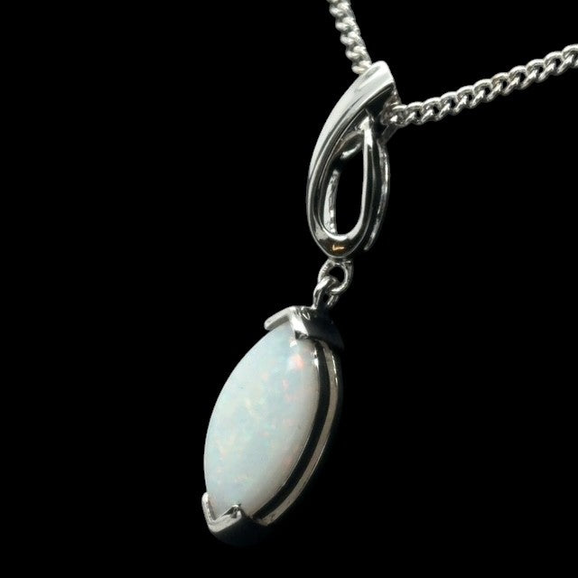 Sterling Silver Solid Opal (sssp180)