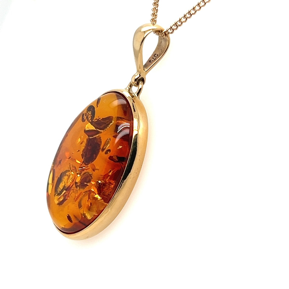 9ct Gold Amber Pendant (ambp70)