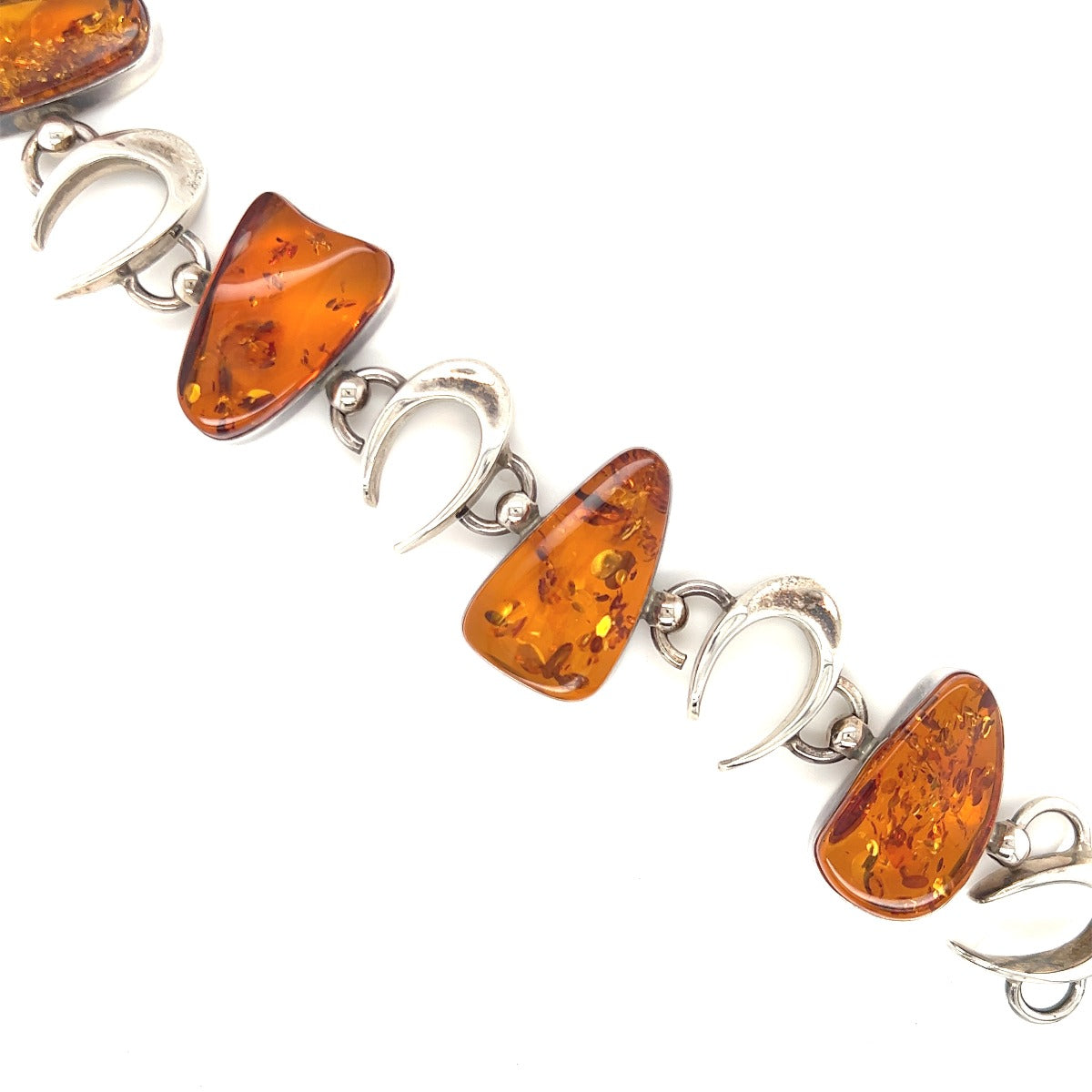 Freeshape Amber Bracelet set in sterling silver (ambbrac2)