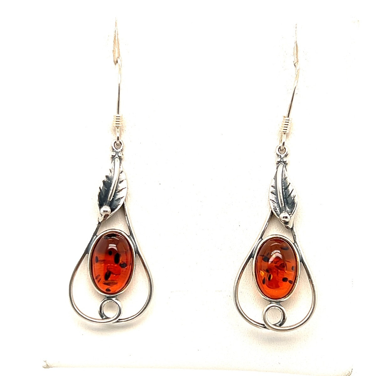 Leaf Design Silver Amber Earrings (ame2015)