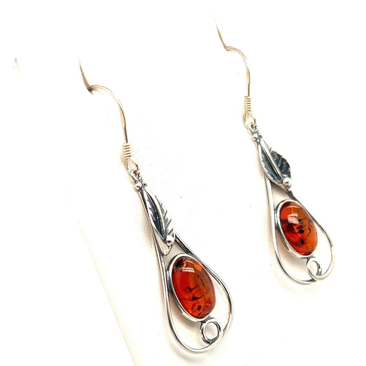 Leaf Design Silver Amber Earrings (ame2015)