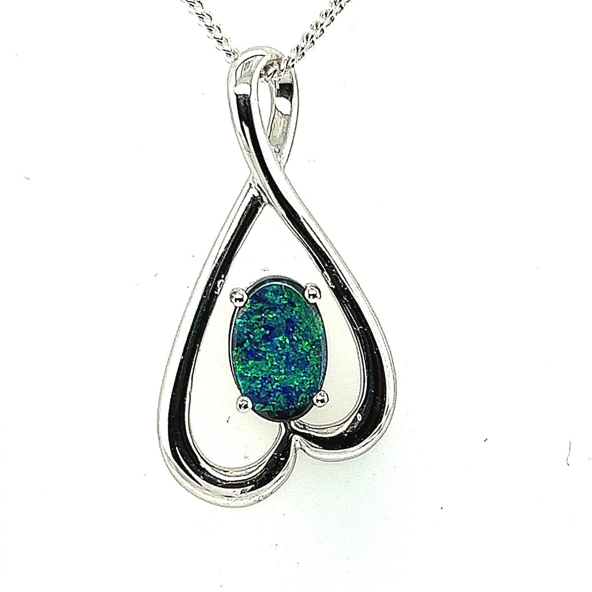 14ct white gold black opal pendant (sp7865)