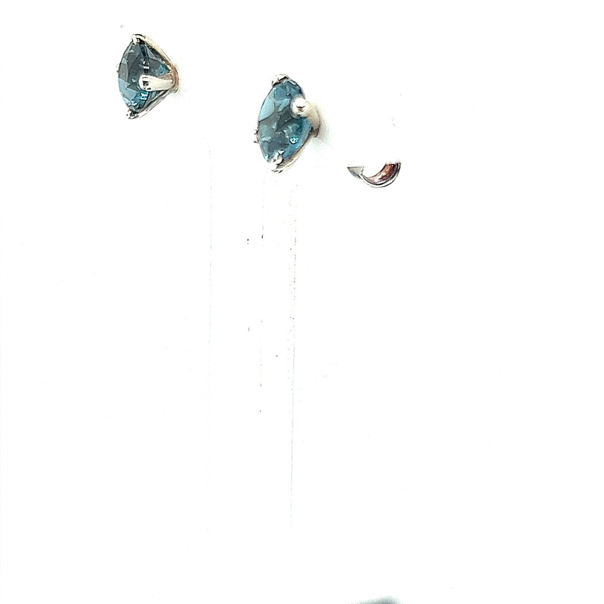 Sterling Silver Blue Topaz Earrings (bluetear9)