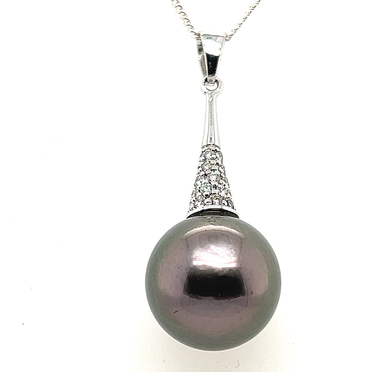 18ct White Gold  Black Tahitian Pearl Pendant 14.5mm