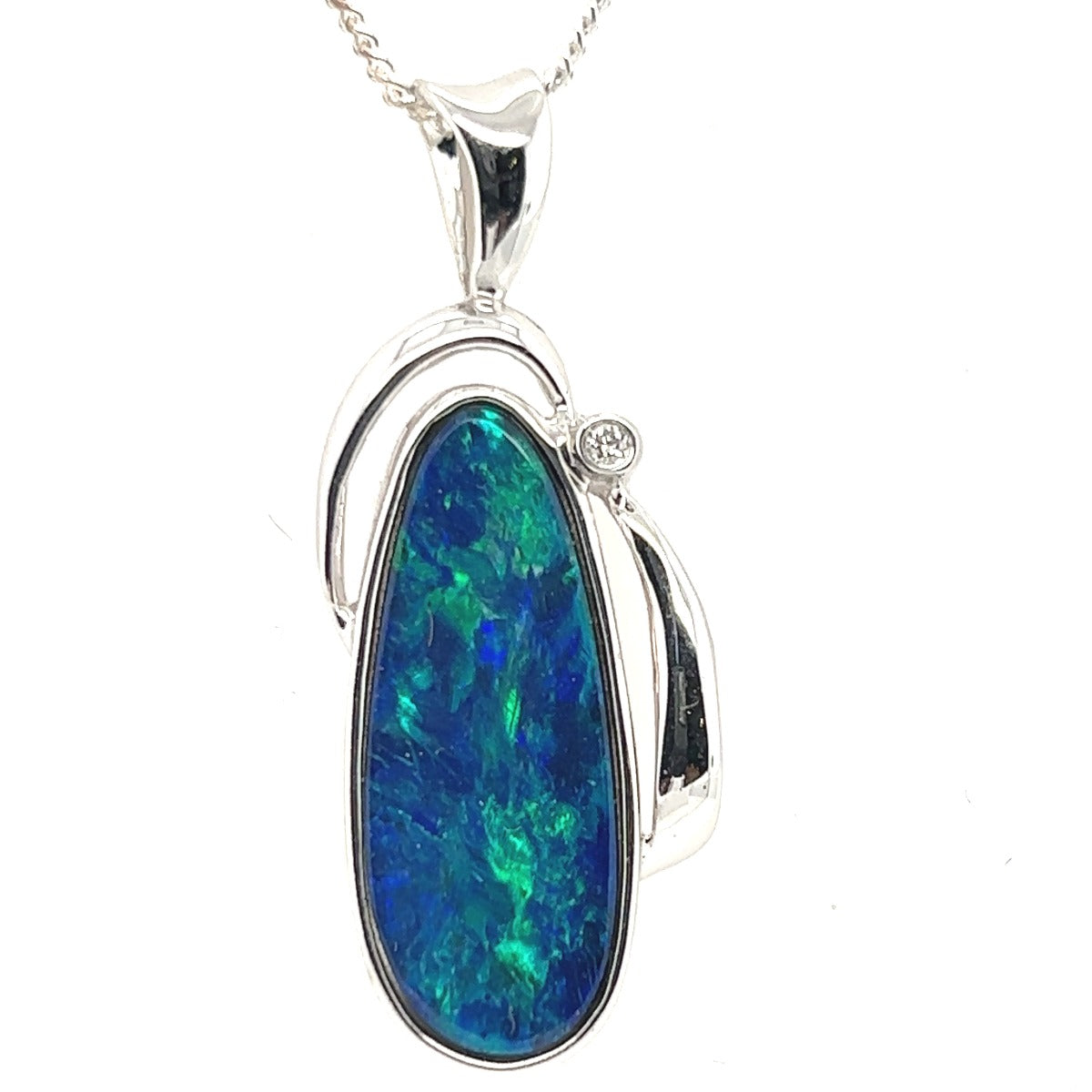 14ct White Gold Doublet Opal Pendant (dp1007)