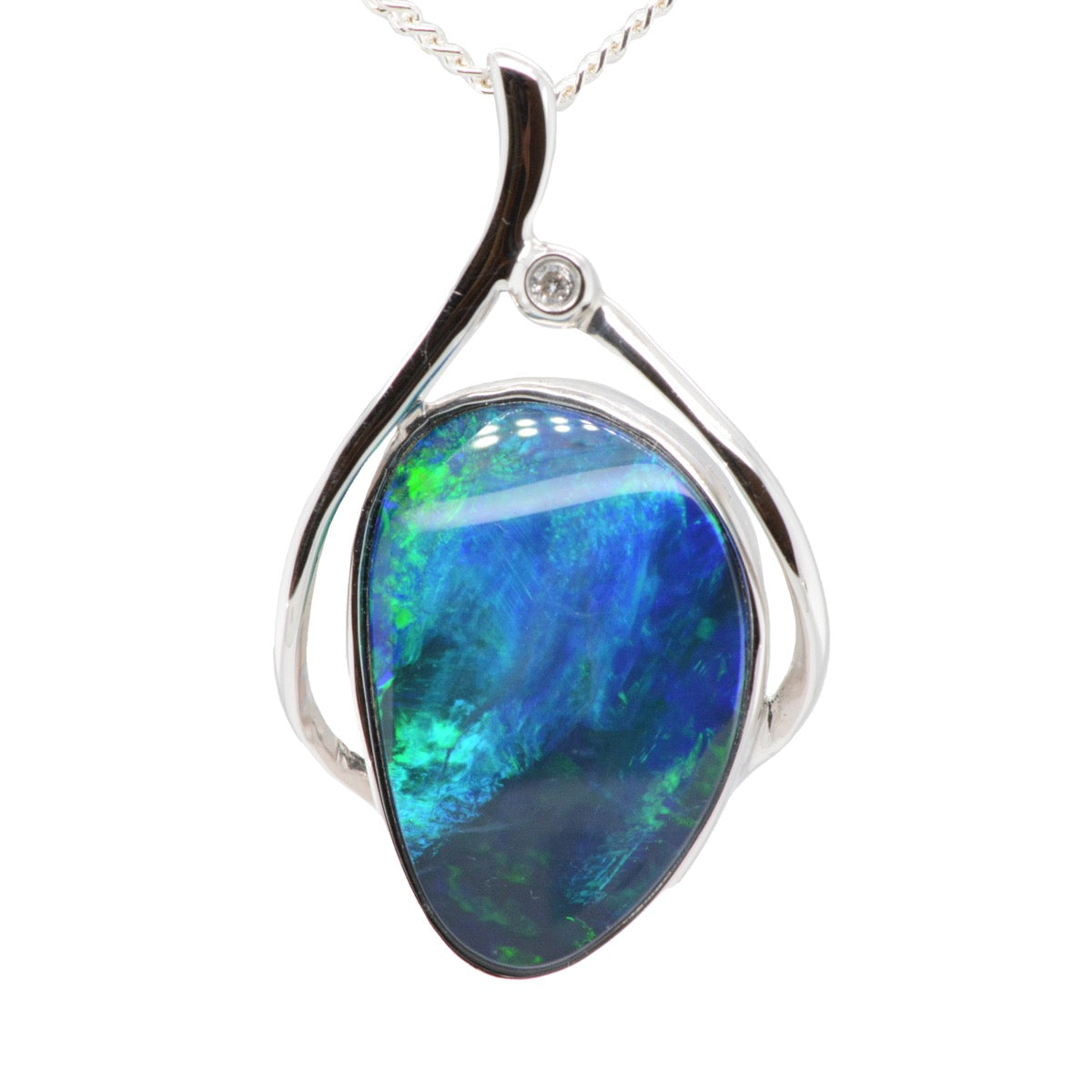 14ct White Gold Doublet Opal Pendant (dp2004)