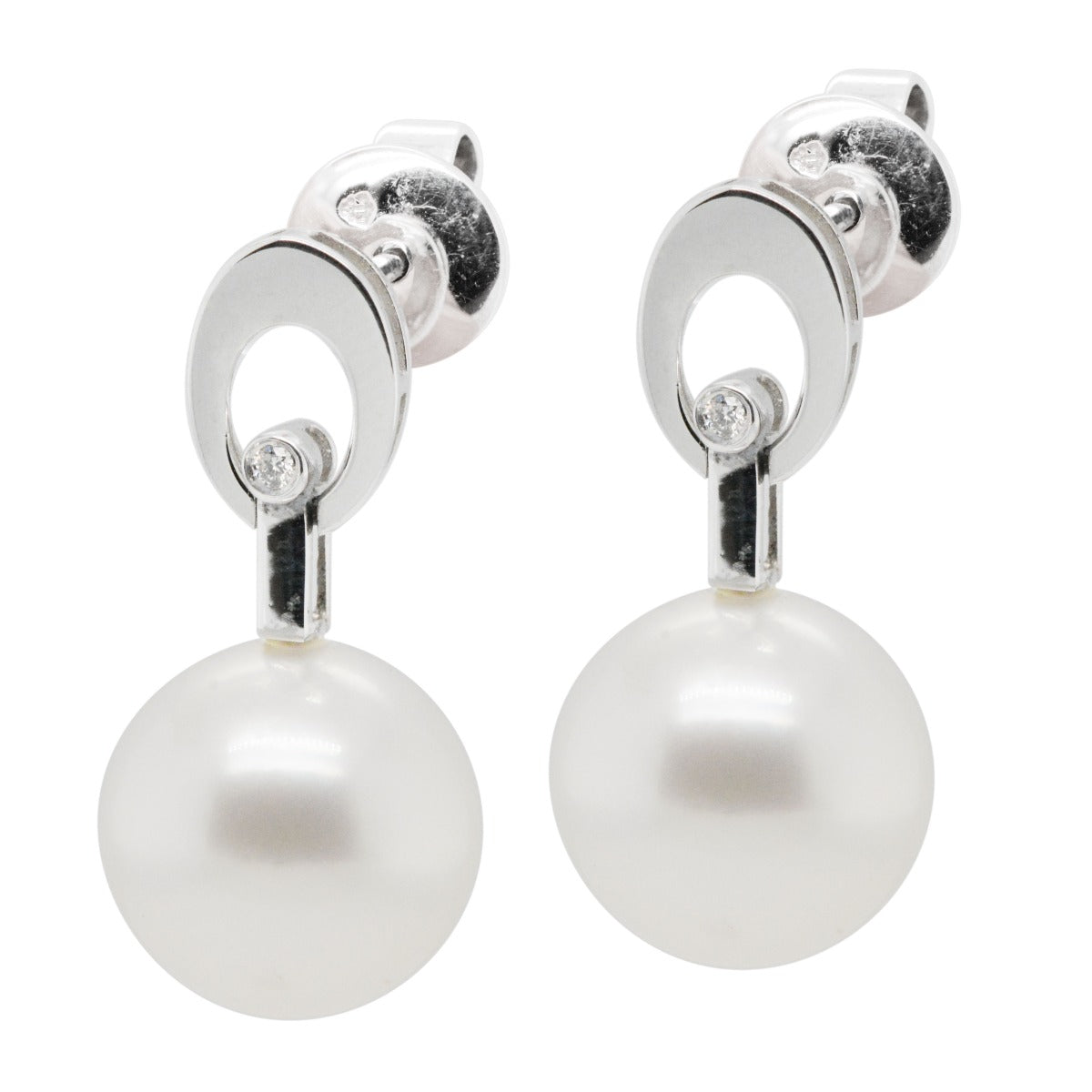 18ct White Gold Pearl Earrings