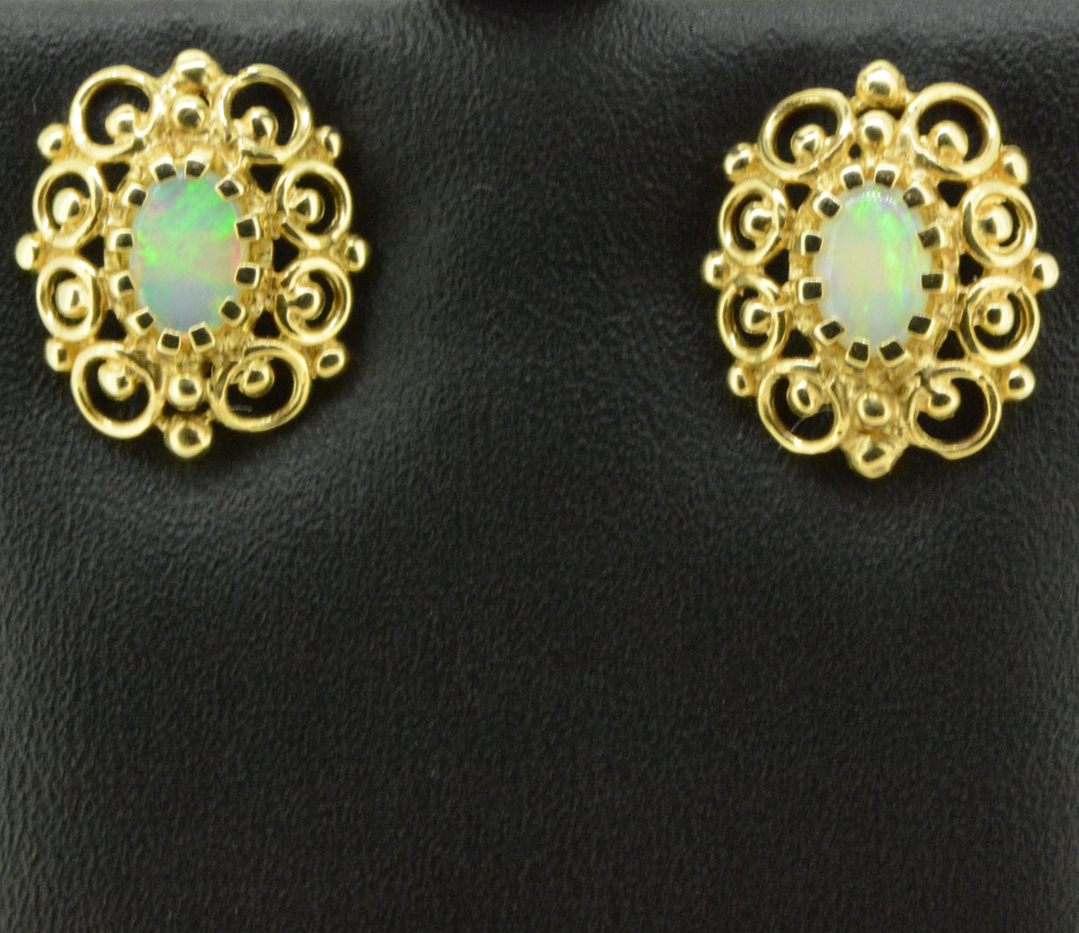 14ct Yellow Gold Solid Opal Earrings(se7691)