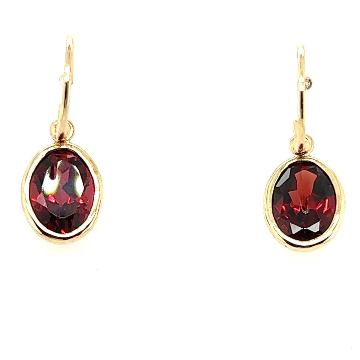 9ct Yellow Gold Garnet Earring (garear1)