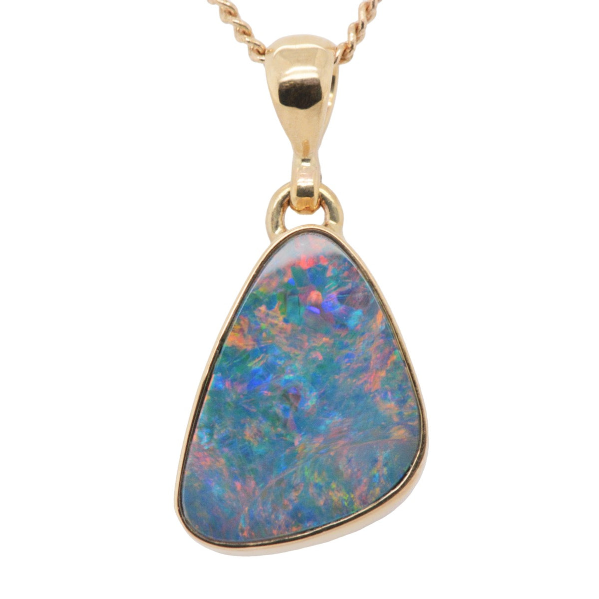 9ct Yellow Gold Doublet Opal Pendant (gdb4)