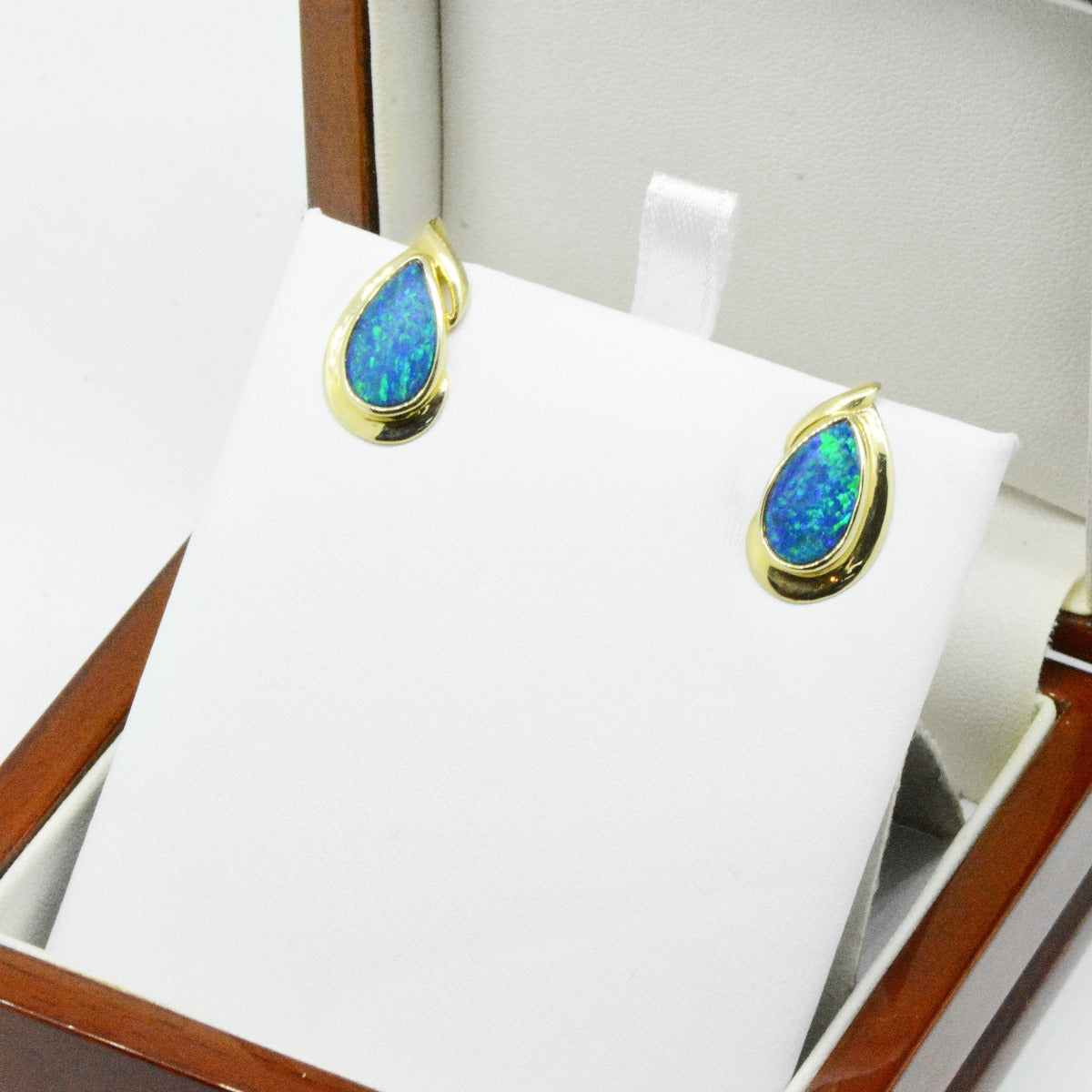 14K Yellow Gold Doublet Opal Drop Earrings (de7242)