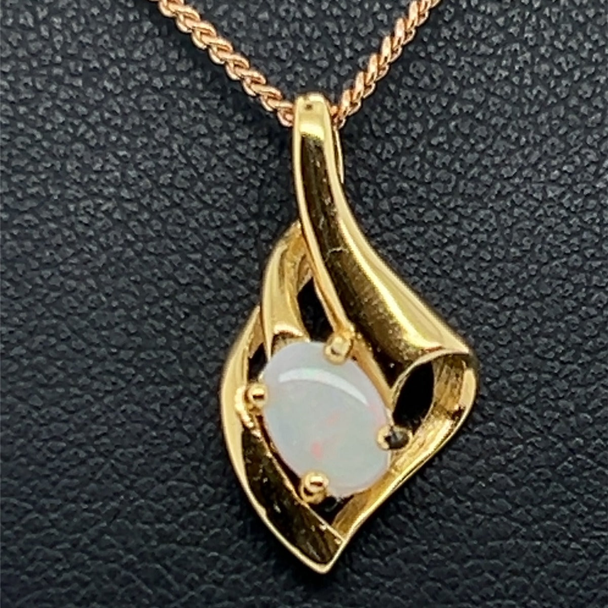 Gold Plated Sterling Silver Solid Opal Pendant (gpsp104)