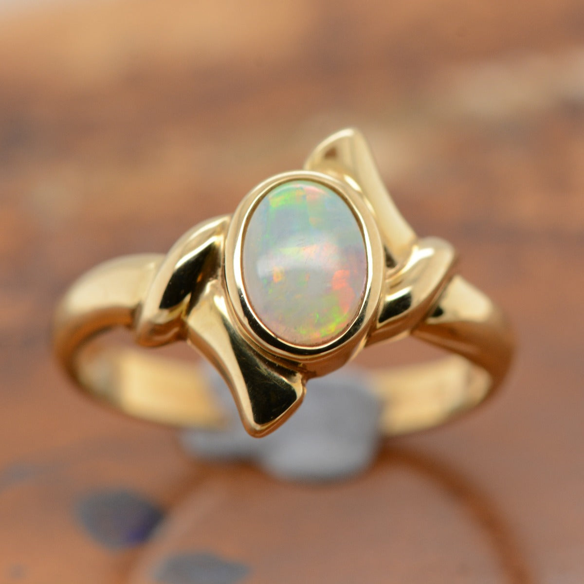 18ct Yellow Gold Solid Opal Ring (sr8330)