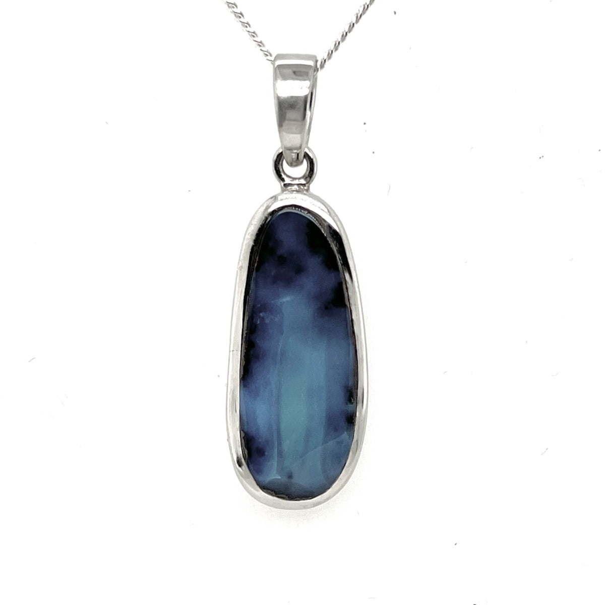 Silver Queensland Boulder Opal pendant (26mmx10mm)